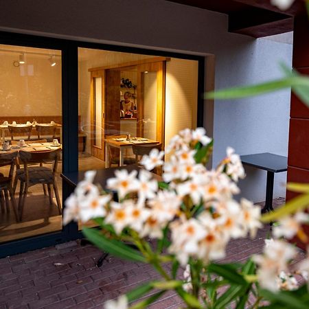 Aparthotel Faust Дечин Екстер'єр фото